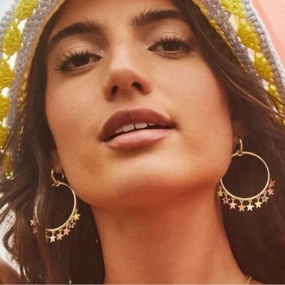 Kendra Scott Jewelry - NWT KENDRA SCOTT Women’s Sloane Open Frame Hoop‎ Earrings Mixed Metal Stars